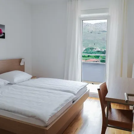 Anamarija Apartment Split