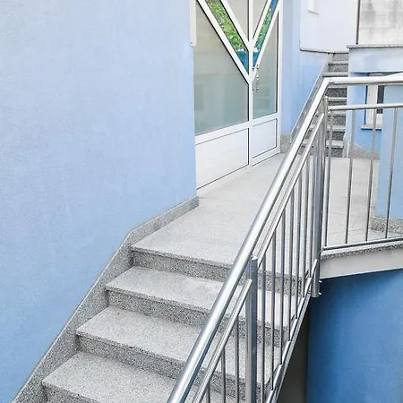 Anamarija Apartman
