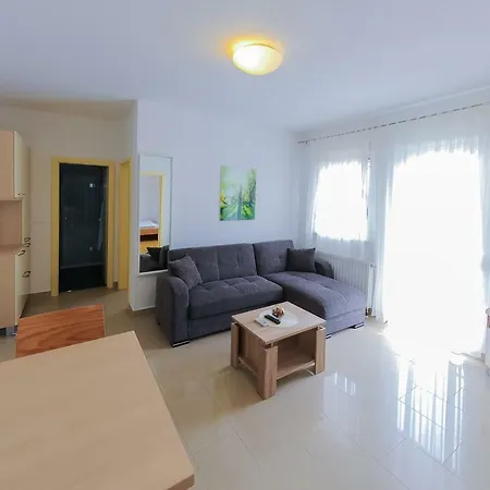 Apartman Anamarija *