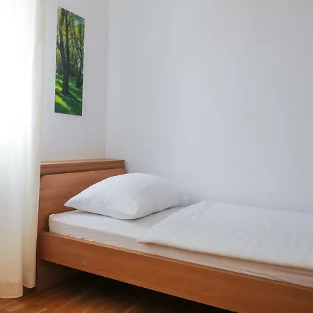 Apartman Anamarija *
